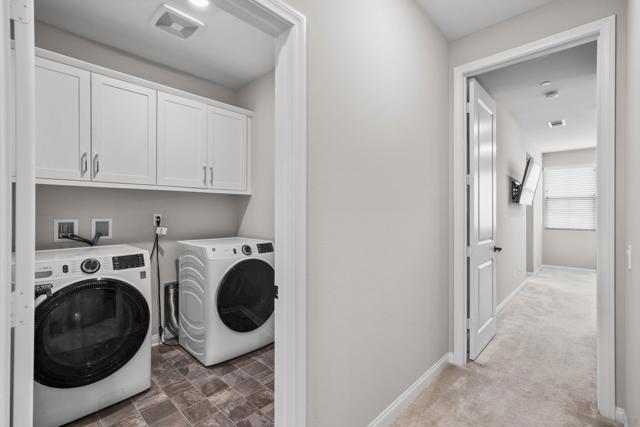 2098 Bluestone Cir, Chula Vista CA: https://media.crmls.org/mediaz/cd019141-a0df-44ee-a537-83f8f4773cac.jpg