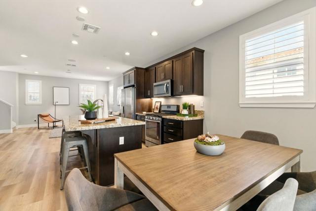 34559 Clydesdale Terrace, Fremont CA: https://media.crmls.org/mediaz/cd029d23-fa7d-48fd-8b01-7fb604194a7c.jpg