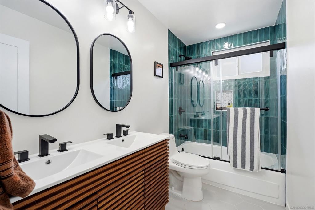 5476 Maisel Way - photo 8