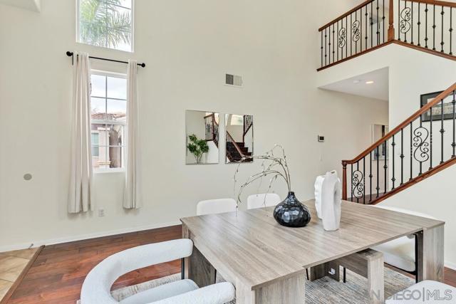 1531 Quiet Trail Dr, Chula Vista CA: https://media.crmls.org/mediaz/cd03e4fa-dd91-4a8a-9152-fbae1a821c7d.jpg