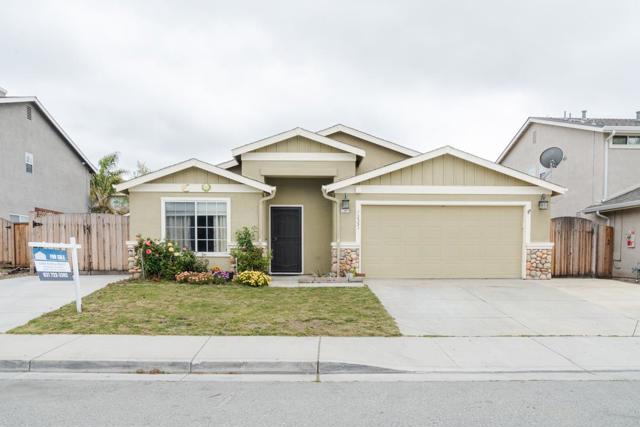 2351 Driftwood Court, Hollister CA: https://media.crmls.org/mediaz/cd0404c3-6123-4a46-a055-4cfdcd930006.jpg