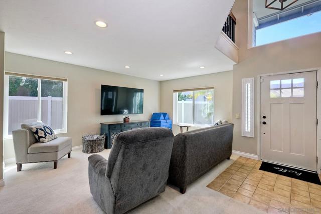 17937 Myrica Ln, San Diego CA: https://media.crmls.org/mediaz/cd044977-6097-45e3-9289-6d570239a21b.jpg