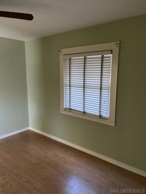 270 Madrona Street, Chula Vista CA: https://media.crmls.org/mediaz/cd056806-0729-40c6-8589-1aec7743378d.jpg