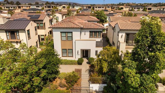 6749 Solterra Vista Pkwy, San Diego CA: https://media.crmls.org/mediaz/cd056e11-2f00-4d7b-bc8c-1f27748838b0.jpg