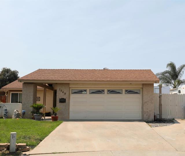 1549 Robbiejean Place, El Cajon CA: https://media.crmls.org/mediaz/cd05df5a-7ed1-477c-a37e-6f55874830f4.jpg