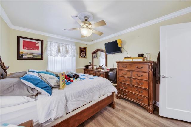 221 Tapadero Street, Salinas CA: https://media.crmls.org/mediaz/cd06810b-1d37-420d-ab0b-d3919eaa896b.jpg