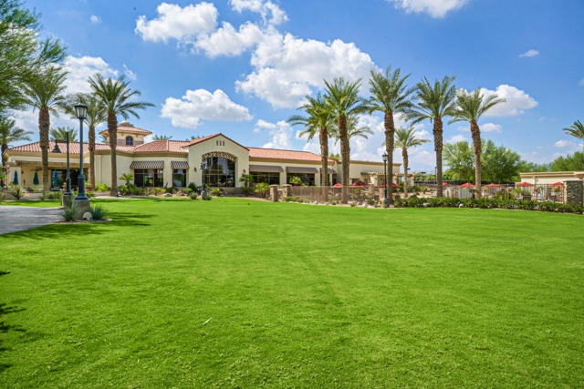 39743 Camino Templado, Indio CA: https://media.crmls.org/mediaz/cd072041-f61b-4bc8-b0be-6e687d53b29a.jpg