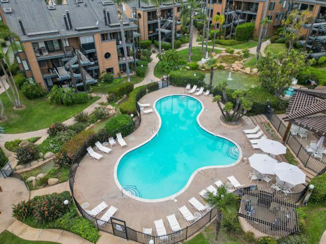 Detail Gallery Image 33 of 36 For 812 Kalpati Cir #E,  Carlsbad,  CA 92008 - 2 Beds | 3 Baths