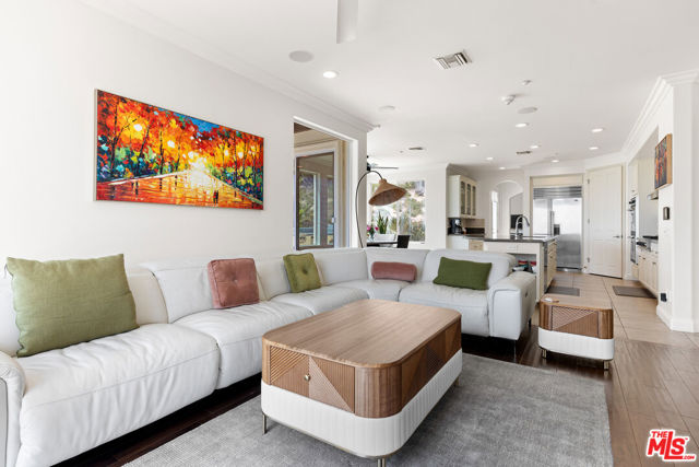 7416 Wiscasset Drive, West Hills CA: https://media.crmls.org/mediaz/cd098a21-3b2f-4030-a633-4ae79e224a92.jpg