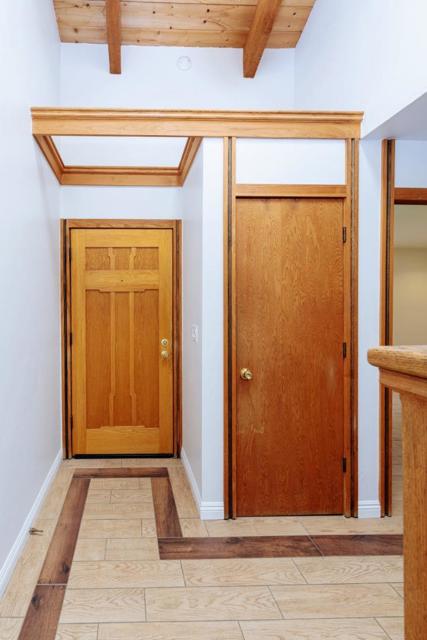 120 Alamo Avenue, Santa Cruz CA: https://media.crmls.org/mediaz/cd09b86f-7cf4-4d96-bed9-1cd5708c2bcf.jpg