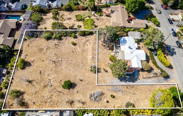 Image 4 of 10 For 936 Hymettus Avenue