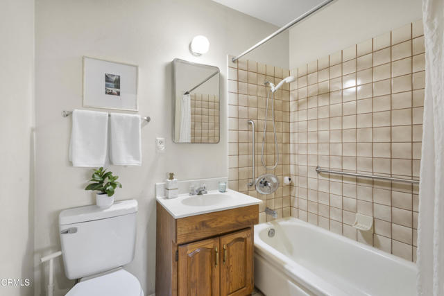 Detail Gallery Image 15 of 16 For 310 Harte Ave, Ventura,  CA 93003 - 3 Beds | 2 Baths