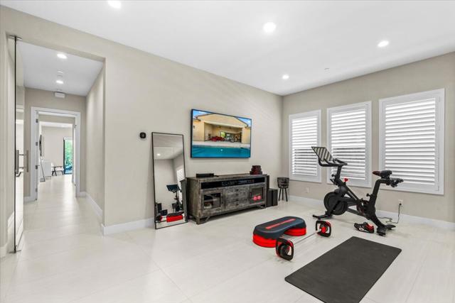 57870 Stone Creek W Trail, La Quinta CA: https://media.crmls.org/mediaz/cd0ac176-0dfd-4d4f-8a3e-9fb4388d7f3d.jpg