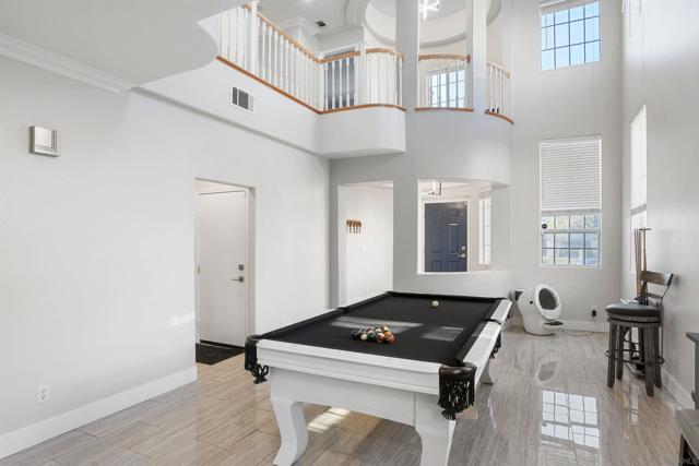 29487 Georgetown Ln, Temecula CA: https://media.crmls.org/mediaz/cd0ae176-7f9f-40e5-968f-2607cc55107b.jpg