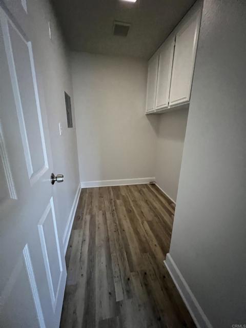Image 18 of 33 For 29552 Courtney Place