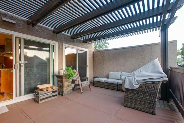 Home for Sale in Ramona