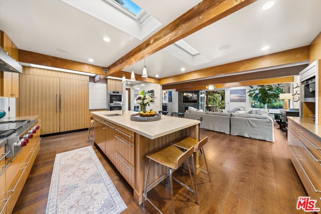 MLS #25557351 img 26