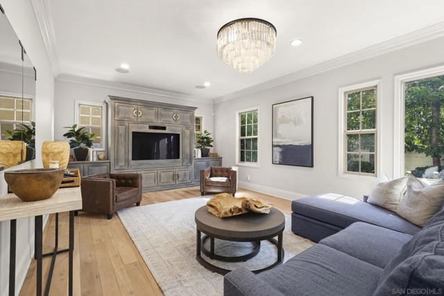 13459 Ginger Glen Dr, San Diego CA: https://media.crmls.org/mediaz/cd0c6874-6108-4b63-8040-e33502640c8f.jpg