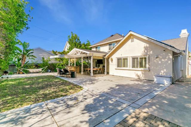 1905 White Oaks Road, Campbell CA: https://media.crmls.org/mediaz/cd0c8587-6f9c-41f0-99e4-44f908502aaf.jpg