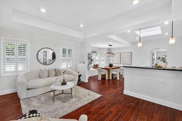 543 Toft Street, Mountain View CA: https://media.crmls.org/mediaz/cd0d943b-efe4-4d55-b375-020f08298e85.jpg