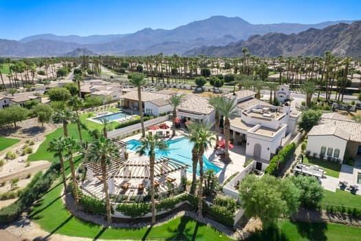 54125 E Residence Club Drive Drive, La Quinta CA: https://media.crmls.org/mediaz/cd0ddb76-76cc-4e21-baad-ec1b63b07be7.jpg
