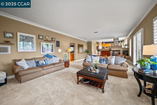 Image 19 of 60 For 113 Forest Hill Dr