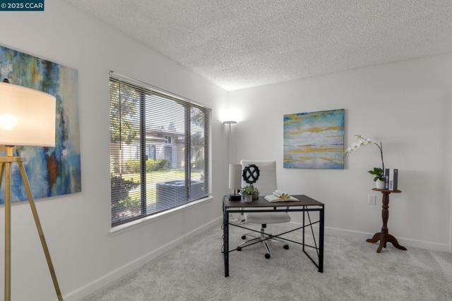 2017 Pine Knoll Dr, Walnut Creek CA: https://media.crmls.org/mediaz/cd0e9a5e-aaab-4630-bdfd-7ec1a99816ff.jpg