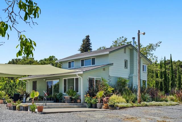 261 Wheelock Road, Watsonville CA: https://media.crmls.org/mediaz/cd0fbc72-742a-46f2-923b-ae68731a6afb.jpg