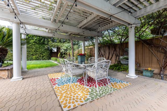 2522 Wood Hollow Dr, Livermore CA: https://media.crmls.org/mediaz/cd10ec03-5264-42e5-a0b4-5f954fc6c5e7.jpg