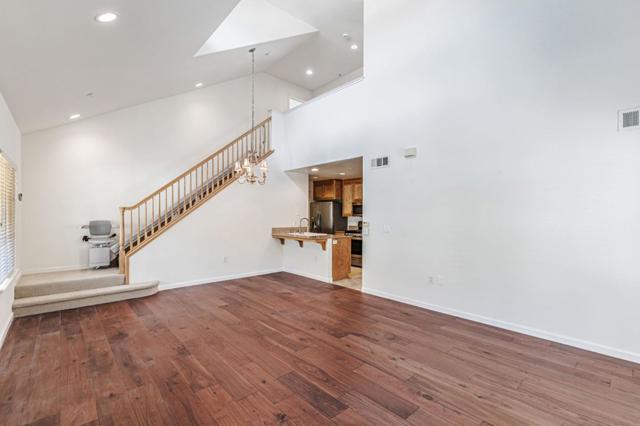 1554 Rosette Way, Gilroy CA: https://media.crmls.org/mediaz/cd14c728-aa0c-47b7-a33f-f6076f63b343.jpg