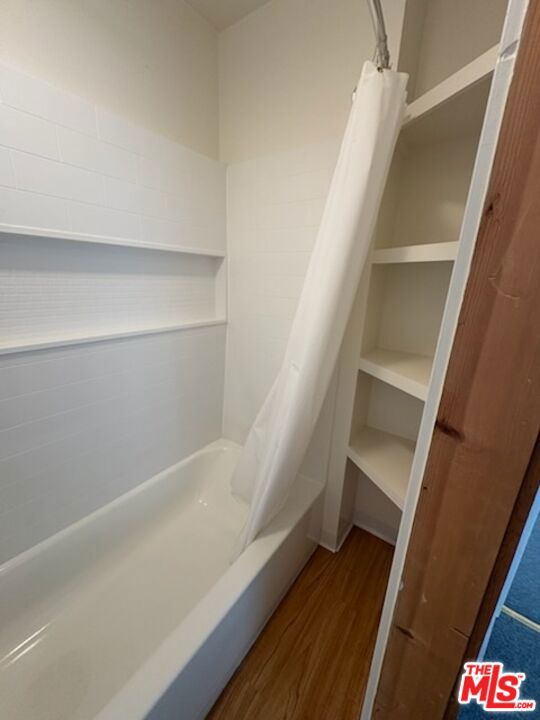 26 Hfu Circle,  CA: https://media.crmls.org/mediaz/cd16842f-35d2-4762-90b3-909b3a09bda8.jpg