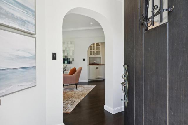 957 University Drive, Menlo Park CA: https://media.crmls.org/mediaz/cd16c988-04a8-49bd-ac0f-774f7fd0aebe.jpg
