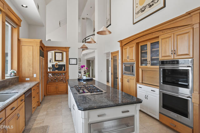 Detail Gallery Image 7 of 75 For 535 Ridgecrest Dr, Santa Paula,  CA 93060 - 3 Beds | 2/1 Baths