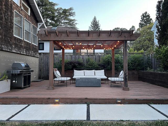 1812 Sanchez Avenue, Burlingame CA: https://media.crmls.org/mediaz/cd19d8b5-ebe4-48b8-90f9-bc59232eda8d.jpg