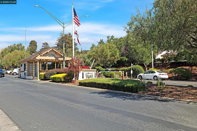 7111 Via Portada, San Jose CA: https://media.crmls.org/mediaz/cd1aeaa8-8773-40a6-aff6-f6889c9a5343.jpg