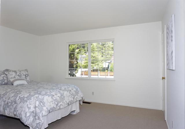 1401 Woodberry Avenue, San Mateo CA: https://media.crmls.org/mediaz/cd1c0b92-5e71-4f25-8850-49b2a2f770e3.jpg