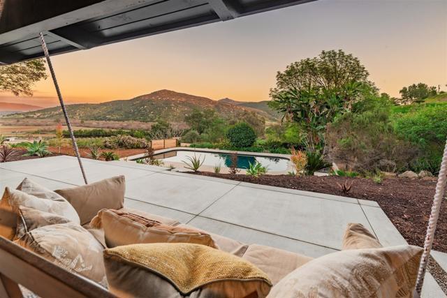 Detail Gallery Image 34 of 50 For 2951 Anaheim St, Escondido,  CA 92025 - 4 Beds | 3 Baths