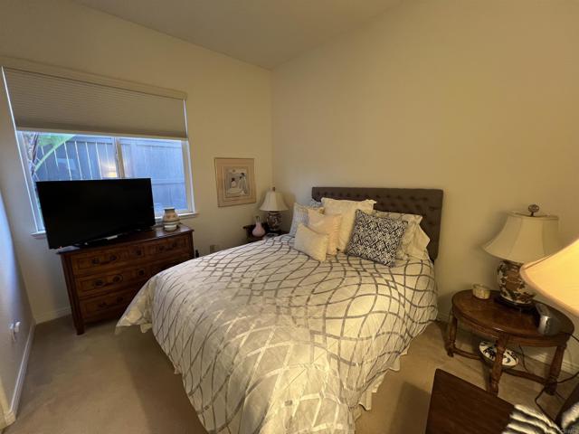 Detail Gallery Image 14 of 21 For 10623 Paseo Allegria Ave, San Diego,  CA 92127 - 3 Beds | 3 Baths