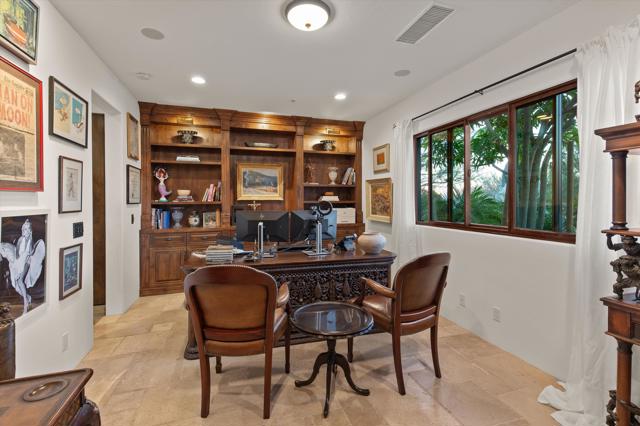 2489 Tuscany Heights Drive, Palm Springs CA: https://media.crmls.org/mediaz/cd1da48e-e9e2-4a77-a9c6-ffb14082a610.jpg