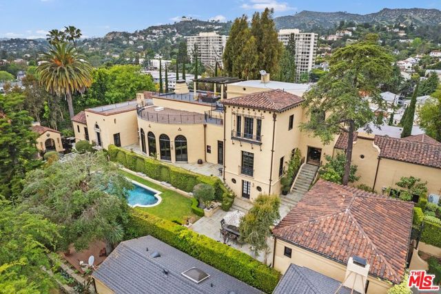 4320 Cedarhurst Circle, Los Angeles CA: https://media.crmls.org/mediaz/cd1eba77-12d9-4fef-9197-8edf02247c3f.jpg