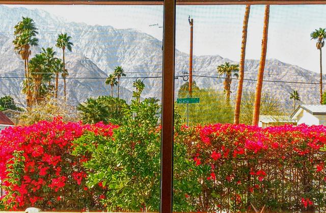 2200 E Acacia, Palm Springs CA: https://media.crmls.org/mediaz/cd1ffd63-fd83-483b-8335-09270156ddc1.jpg