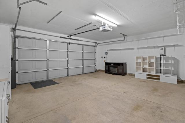 2028 Boulders Rd, Alpine CA: https://media.crmls.org/mediaz/cd2006fc-42a7-43ec-8bd1-658c7970b3a5.jpg