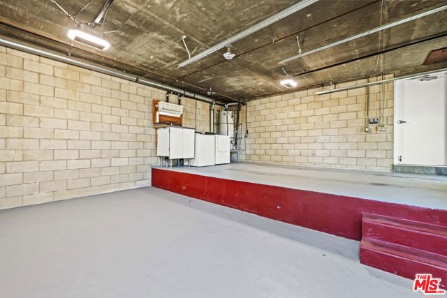 2222 Bancroft Avenue, Los Angeles CA: https://media.crmls.org/mediaz/cd204b21-8060-4356-99ad-78784e79c02f.jpg