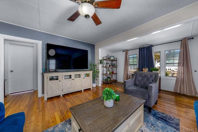 Image 9 of 28 For 2326 32nd Street