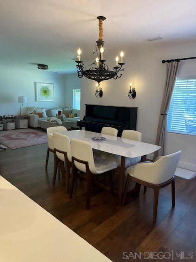 2433 San Marcos Ave., San Diego CA: https://media.crmls.org/mediaz/cd21dd84-321e-4cc9-b715-12308395420d.jpg