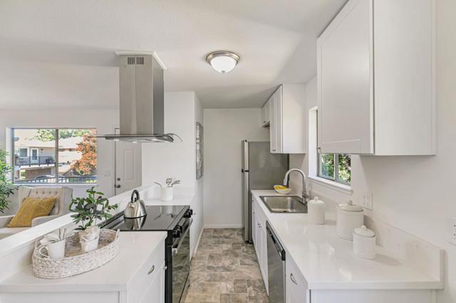 4787 HATFIELD, San Jose CA: https://media.crmls.org/mediaz/cd225cd7-1bab-496e-924c-044d1a3702d9.jpg