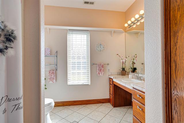 Detail Gallery Image 21 of 75 For 1797 Mulberry Dr, San Marcos,  CA 92069 - 5 Beds | 3/1 Baths