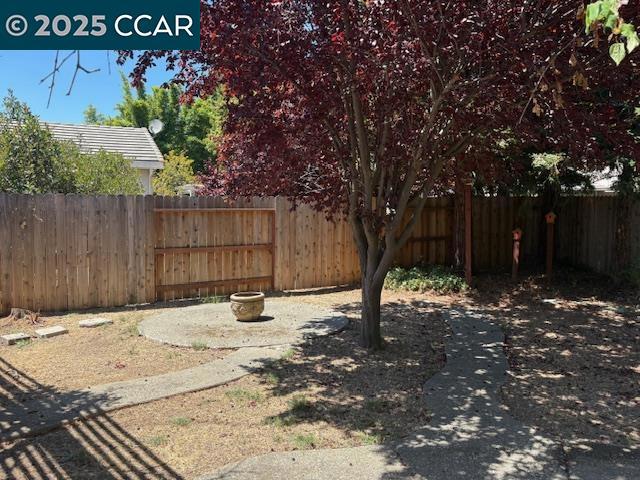 3424 Molokai Rd, West Sacramento CA: https://media.crmls.org/mediaz/cd22eeea-48d4-4240-bd6f-6d6849420286.jpg