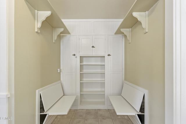 Detail Gallery Image 12 of 19 For 1455 E Villa St, Pasadena,  CA 91106 - 7 Beds | 4/1 Baths