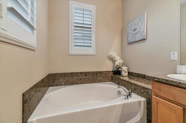 Image 38 of 53 For 620 9th Street